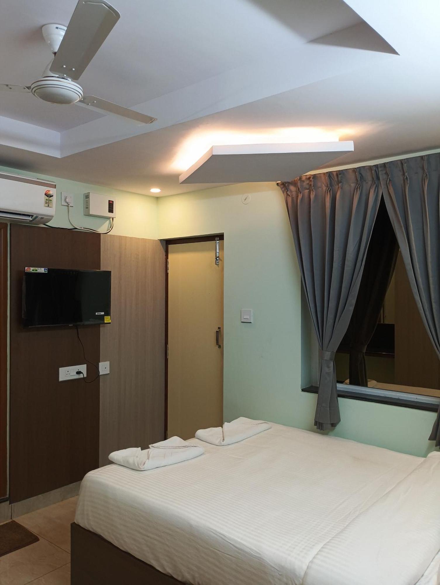 Hotel Malar Park Tiruvannāmalai Exterior foto
